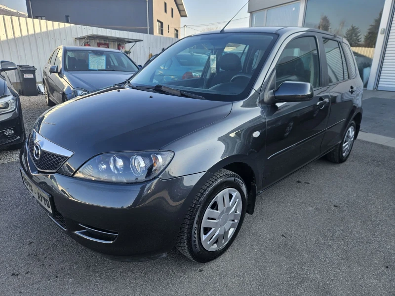 Mazda 2 1.3i FACELIFT, снимка 1 - Автомобили и джипове - 49021263