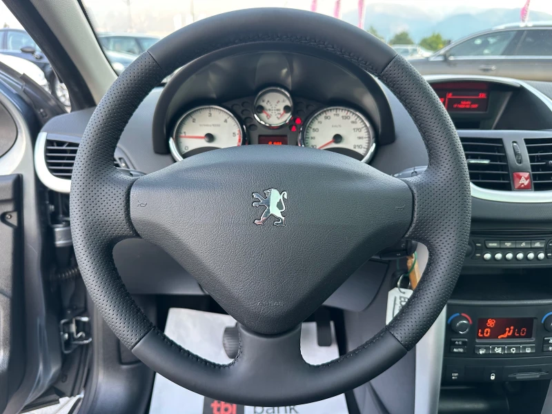 Peugeot 207 1.6HDI* ПАНОРАМА* ТОП* , снимка 13 - Автомобили и джипове - 50943323