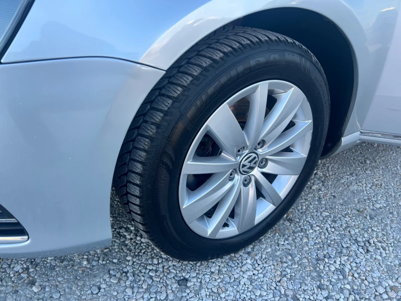 VW Passat 2.0TDI, снимка 13 - Автомобили и джипове - 51731822