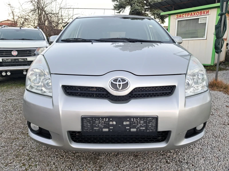 Toyota Corolla verso 2.2 D4D 136p.s , снимка 2 - Автомобили и джипове - 52745493