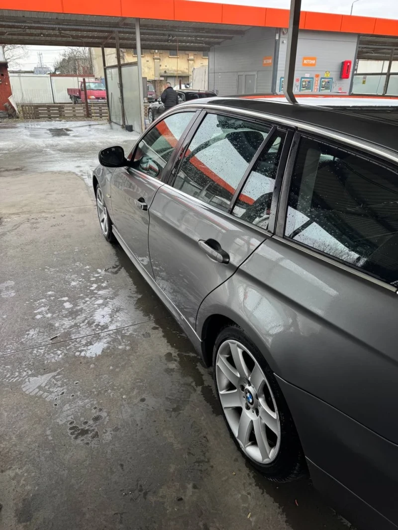 BMW 320 Фейстлифт рестайлинг , снимка 6 - Автомобили и джипове - 53176118