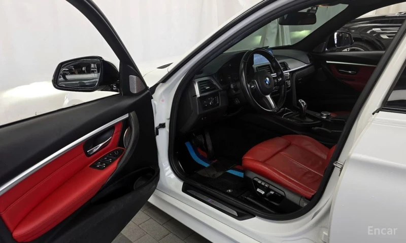 BMW 330, снимка 10 - Автомобили и джипове - 53288008