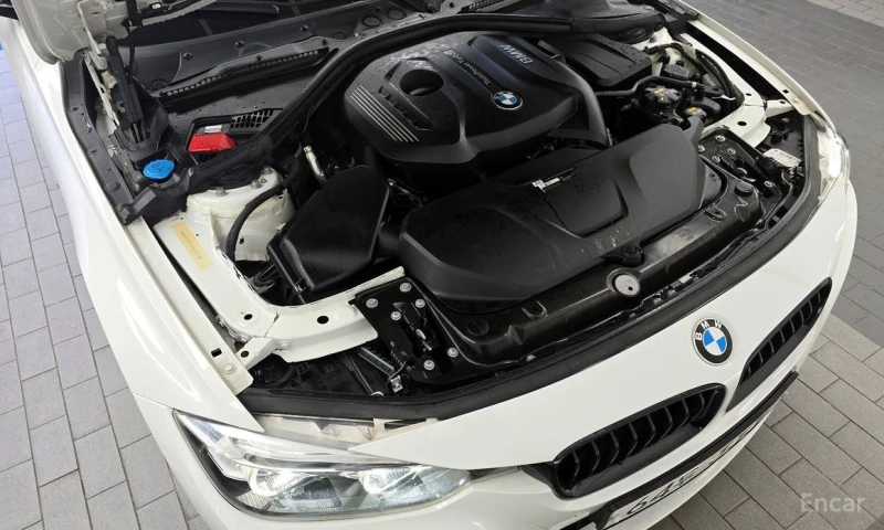 BMW 330, снимка 6 - Автомобили и джипове - 53288008