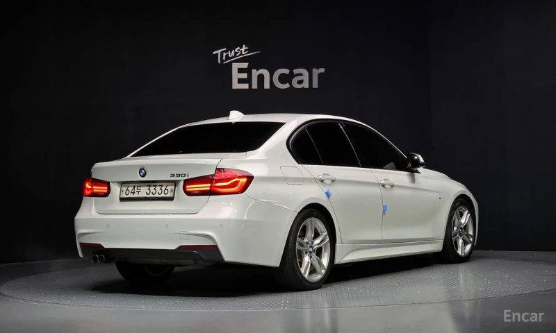 BMW 330, снимка 2 - Автомобили и джипове - 53288008