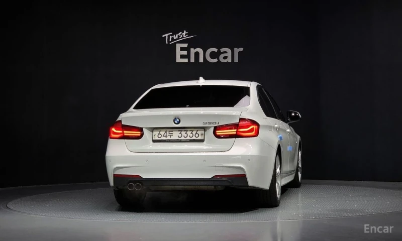 BMW 330, снимка 4 - Автомобили и джипове - 53288008