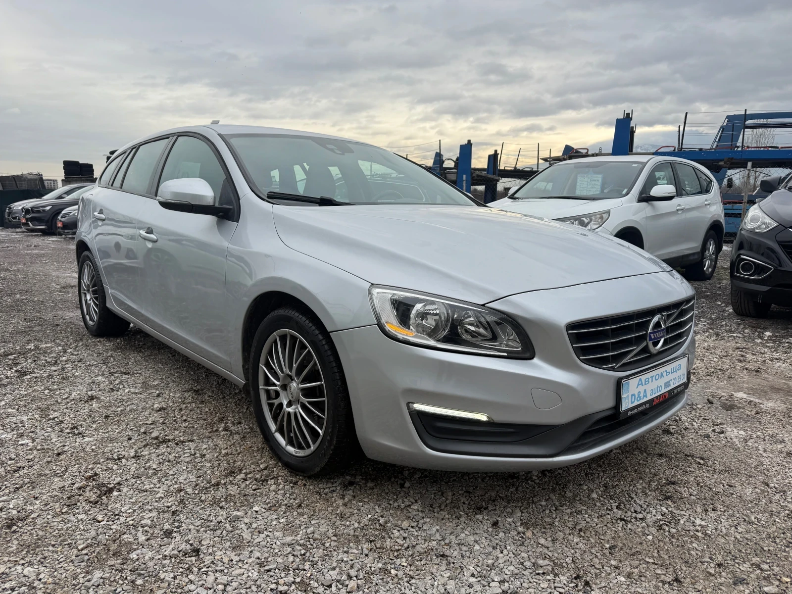 Volvo V60 2.0D3 136коня, снимка 1