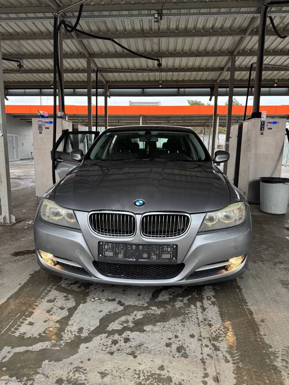 BMW 320 Фейстлифт рестайлинг , снимка 1