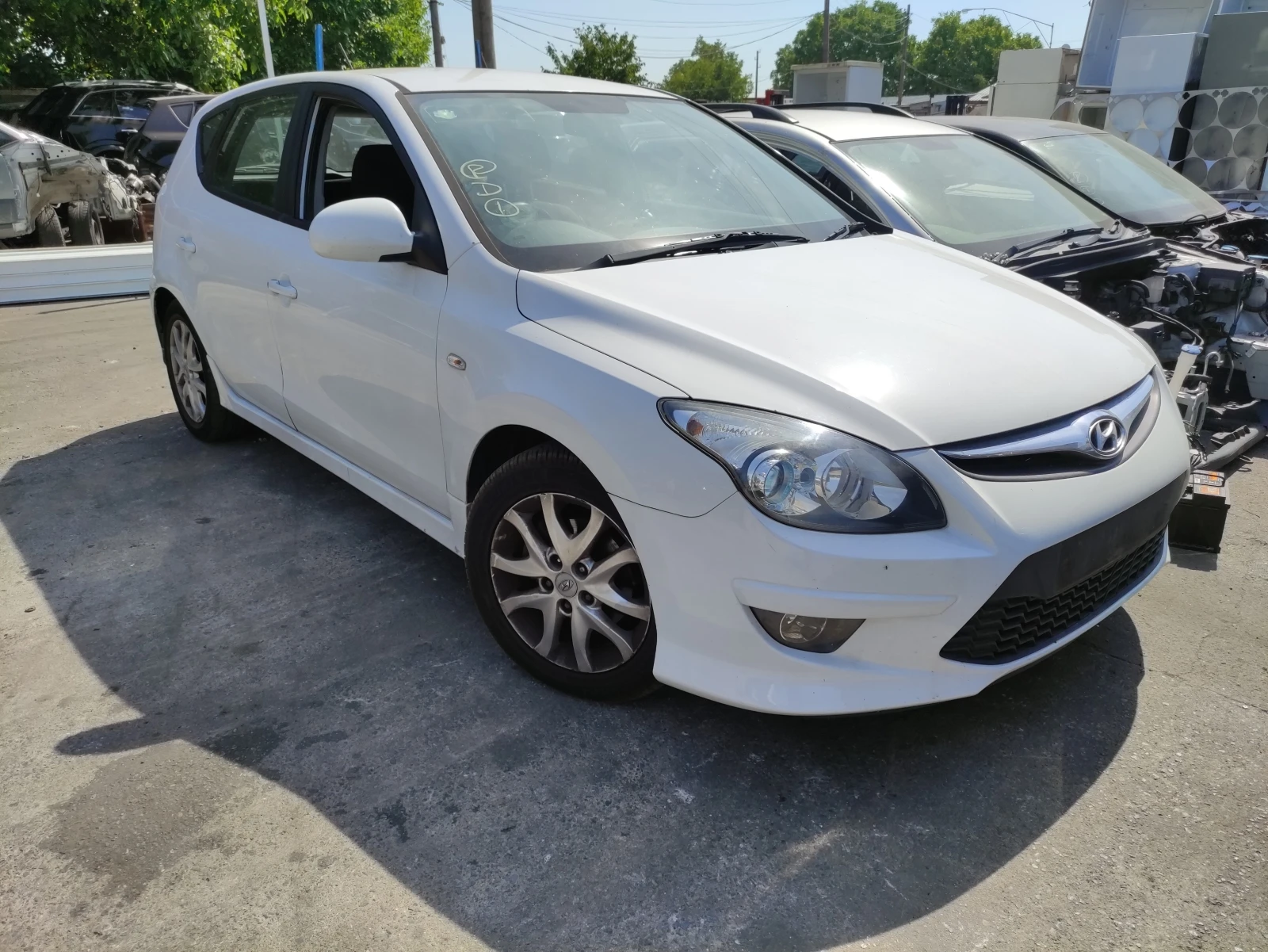 Hyundai I30 1.6CRDI - изображение 5