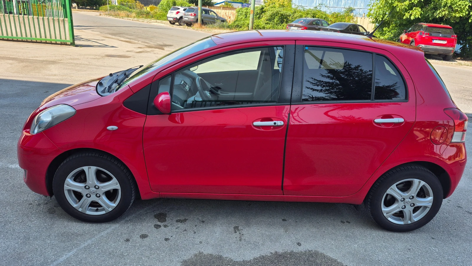 Toyota Yaris 1.3VVT-I FACELIFT NAVI Камера Германия ОТЛИЧНА - изображение 5