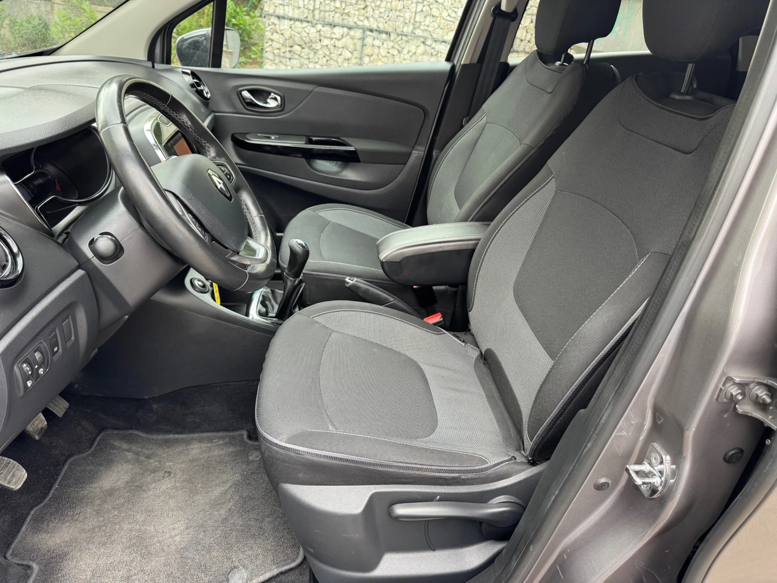 Renault Captur LED* NAVI* КАМЕРА* 1.5dci 90hp* 8.2016г* KEYLESS G - изображение 2
