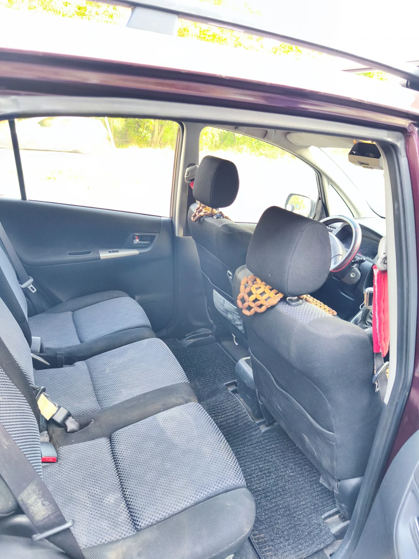 Toyota Corolla verso 2.0 90 d4d - изображение 9