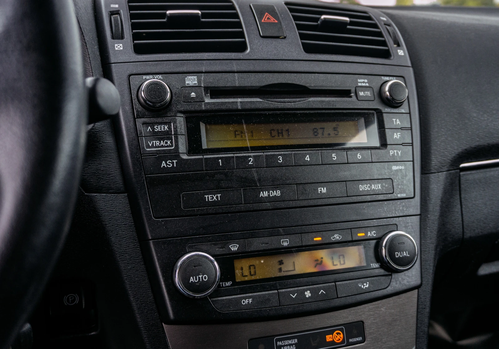 Toyota Avensis 1.8 VVT-i |    | Mobile.bg   12