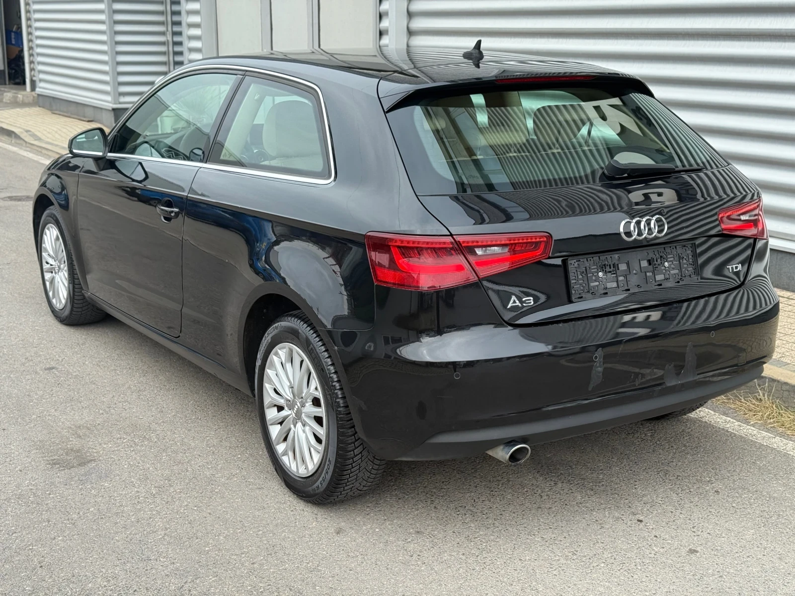 Audi A3 S-Line+ S-Tronic+ 1, 6TDI+ 105kc+ Led | Mobile.bg — изображение 3