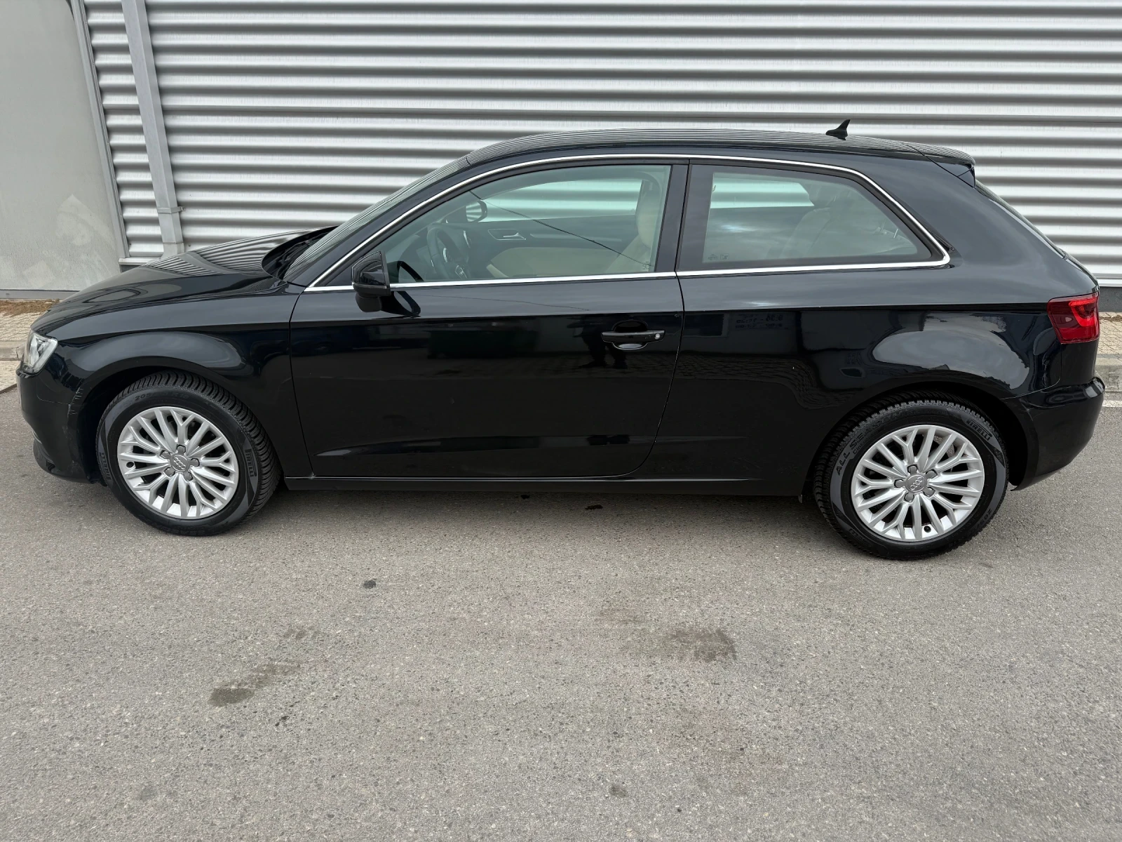 Audi A3 S-Line+ S-Tronic+ 1, 6TDI+ 105kc+ Led | Mobile.bg — изображение 2