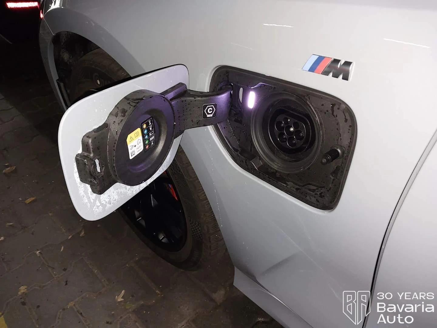 BMW 330 e Touring M Sport Paket Sportautomatic | Mobile.bg   13