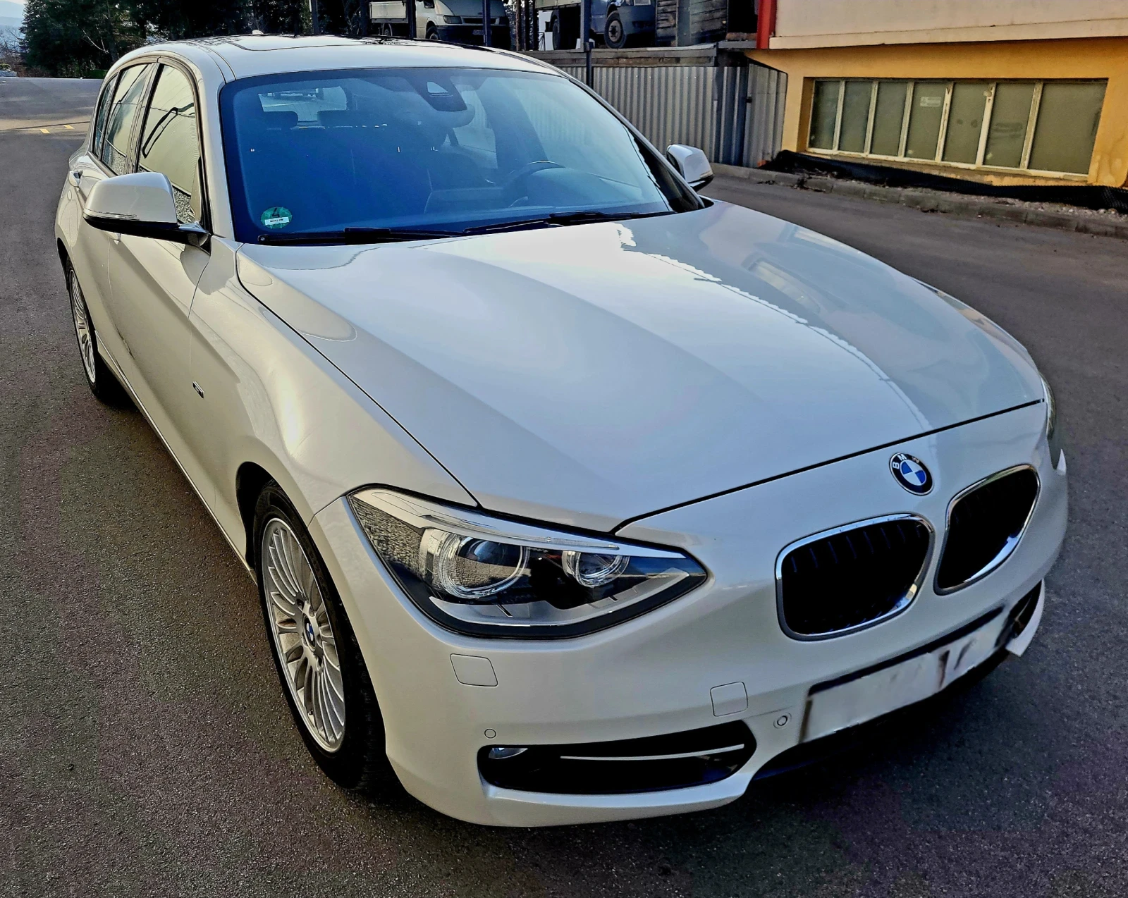 BMW 118 SPORT 170p.s., снимка 3 - Автомобили и джипове - 52215765