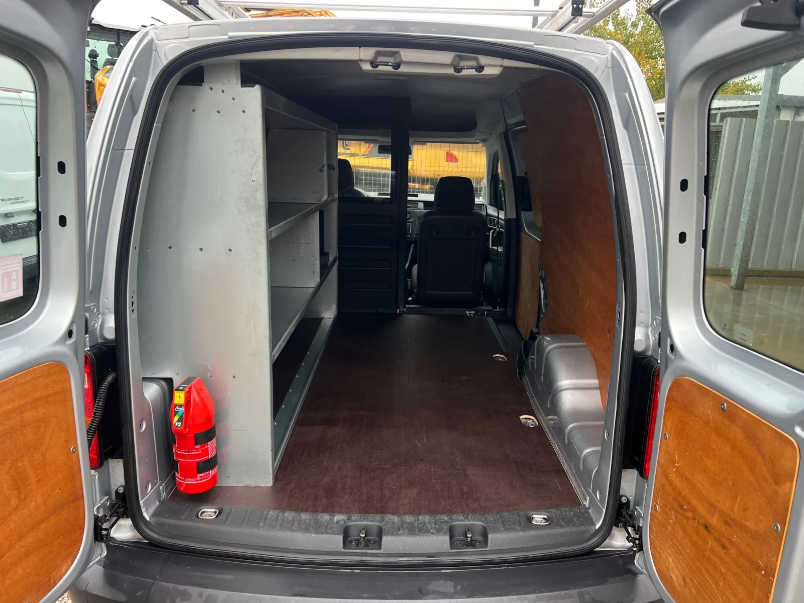 VW Caddy 2.0tdi-Макси-Клима - изображение 8