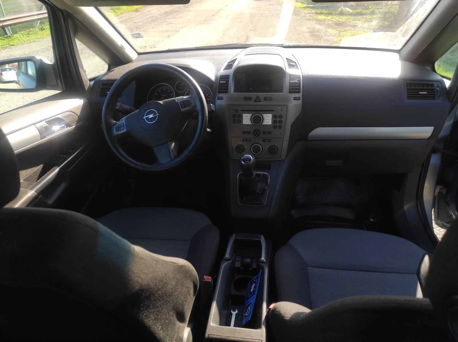 Opel Zafira  - изображение 8