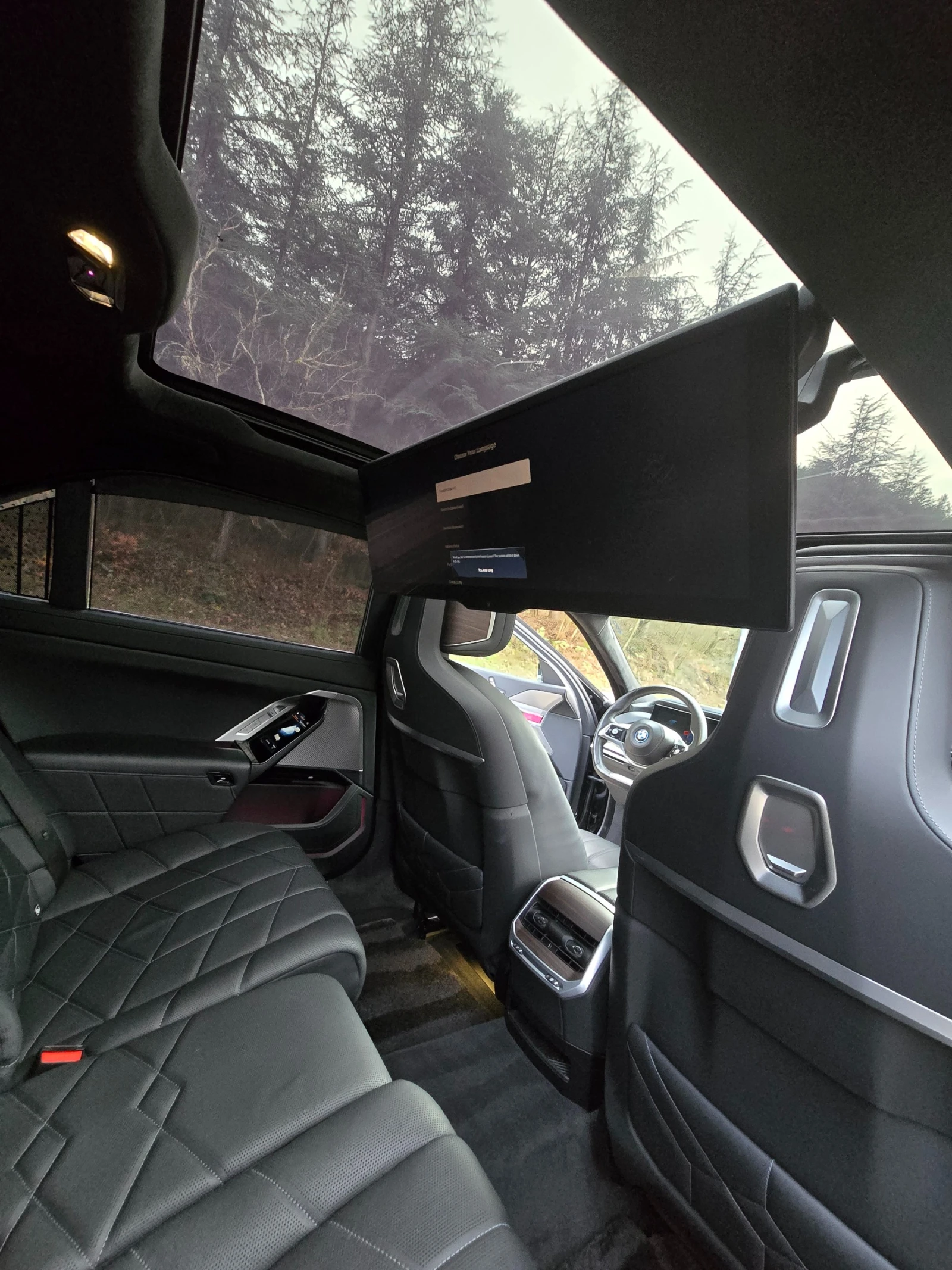 BMW i7 xDrive60, HUD, Theater | Mobile.bg   14