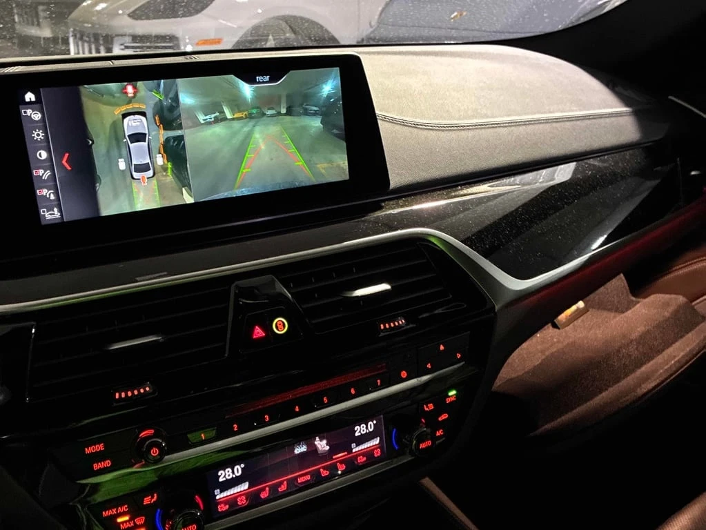 BMW 540 * 540i xDrive * CARFAX *    | Mobile.bg   16