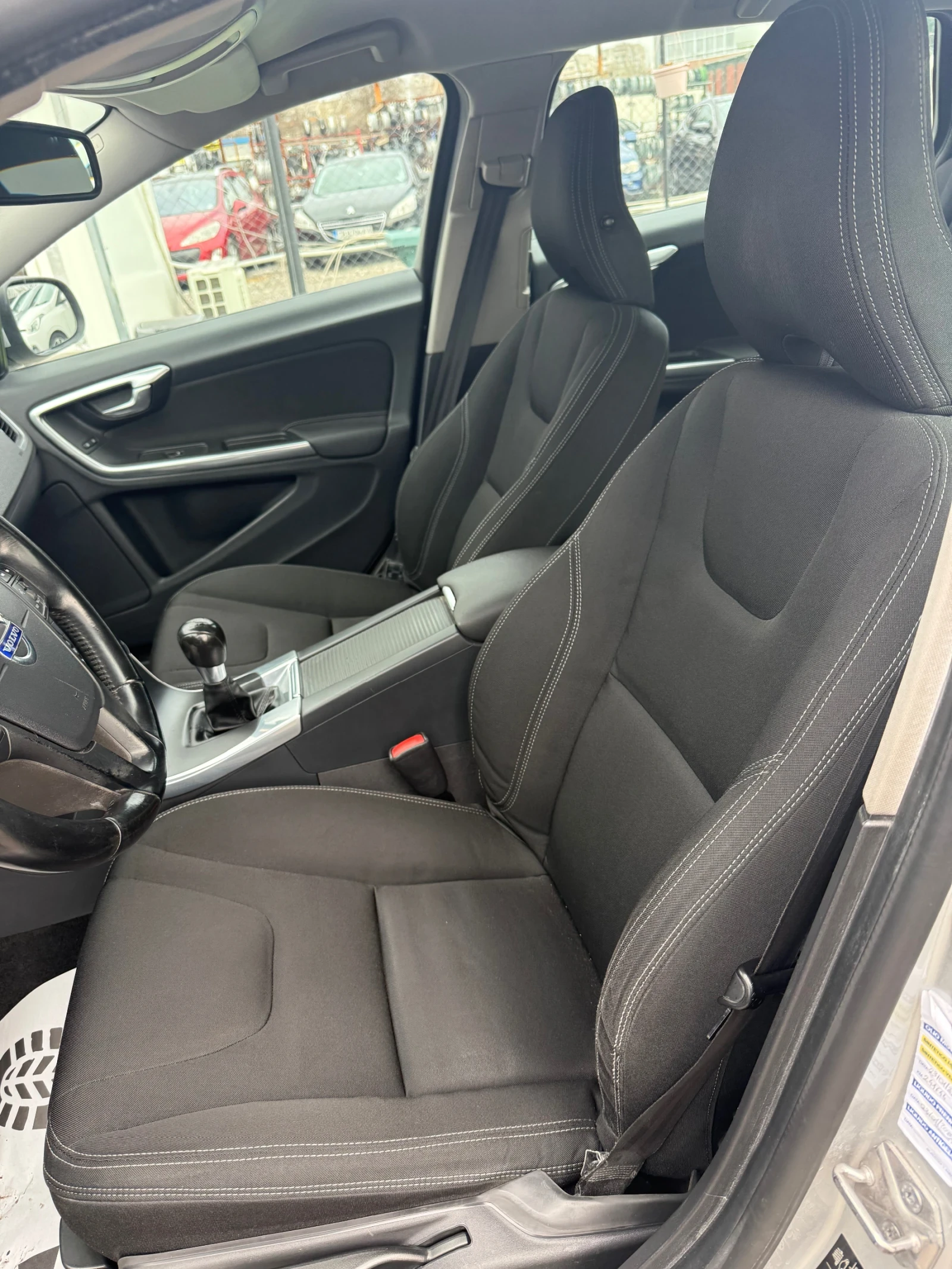 Volvo V60 2.0D3 136���� | Mobile.bg � ����������� 11