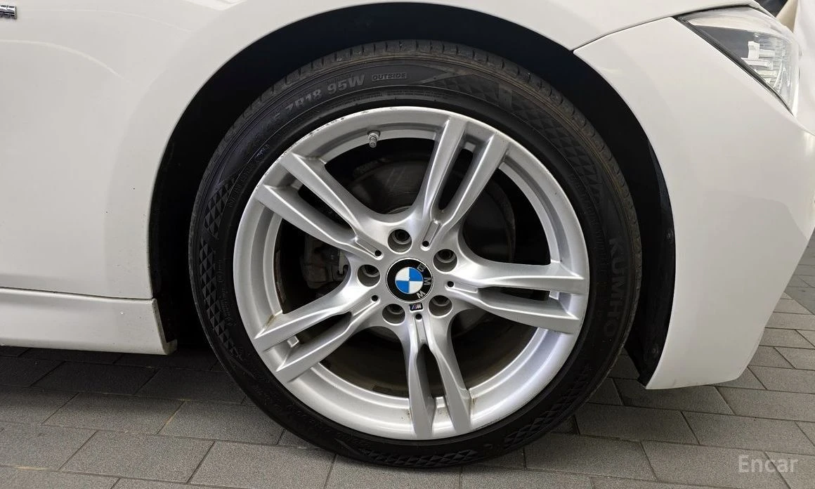 BMW 330  - изображение 5