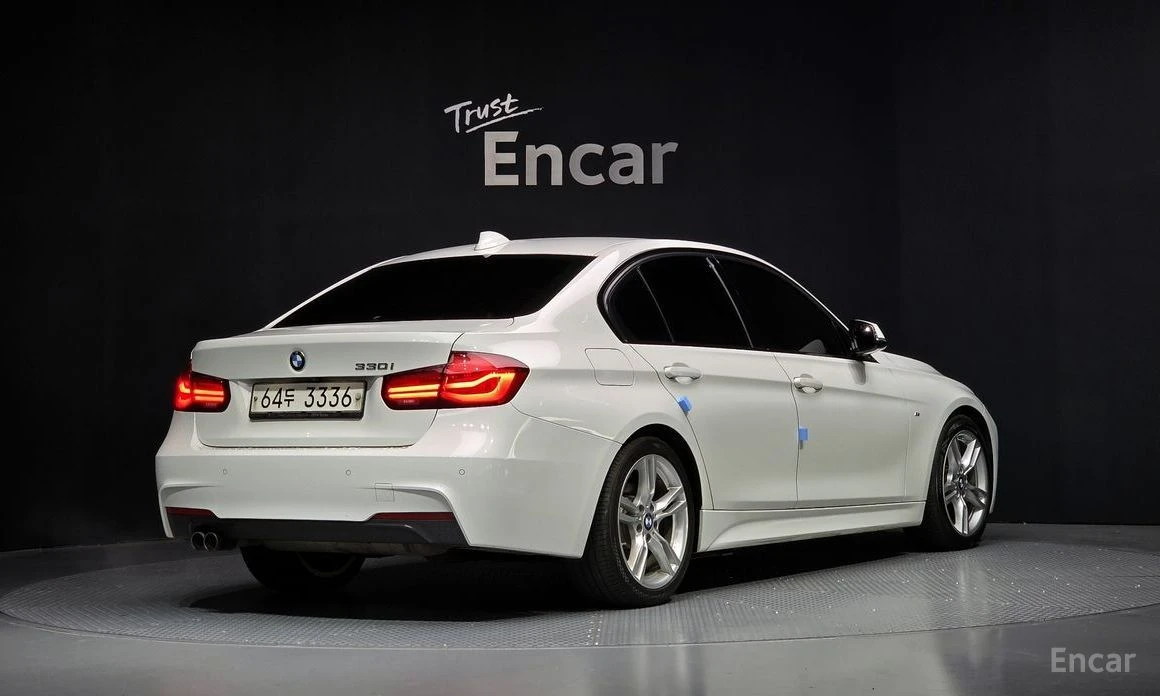 BMW 330  - изображение 2