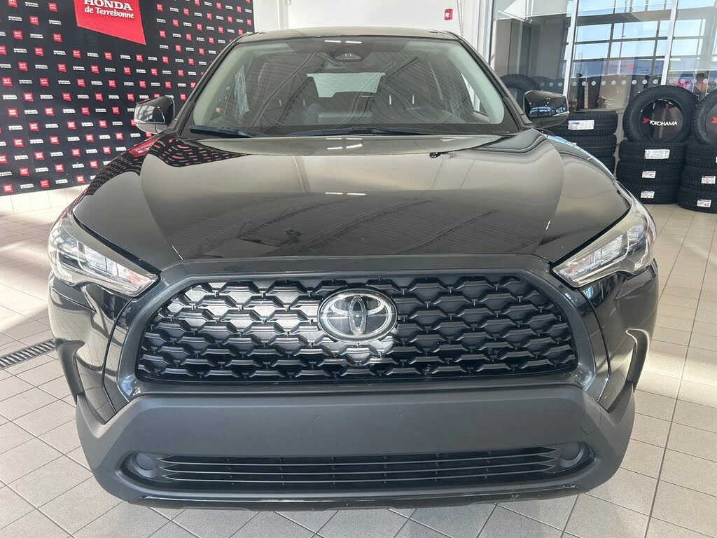 Toyota Corolla Cross  LE* FWD* АвтоКредит* (ЦЕНА ДО БГ) - изображение 2