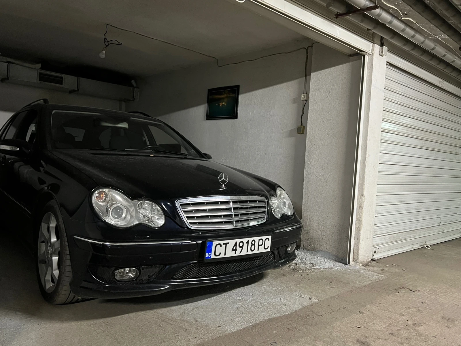 Mercedes-Benz C 180 Sport edition AMG , снимка 4 - Автомобили и джипове - 53903468