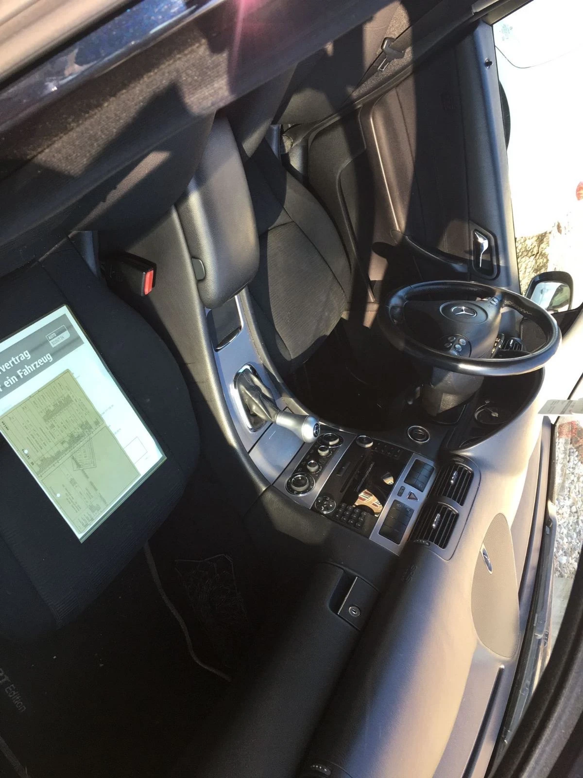 Mercedes-Benz C 180 Sport edition AMG , снимка 6 - Автомобили и джипове - 53903468