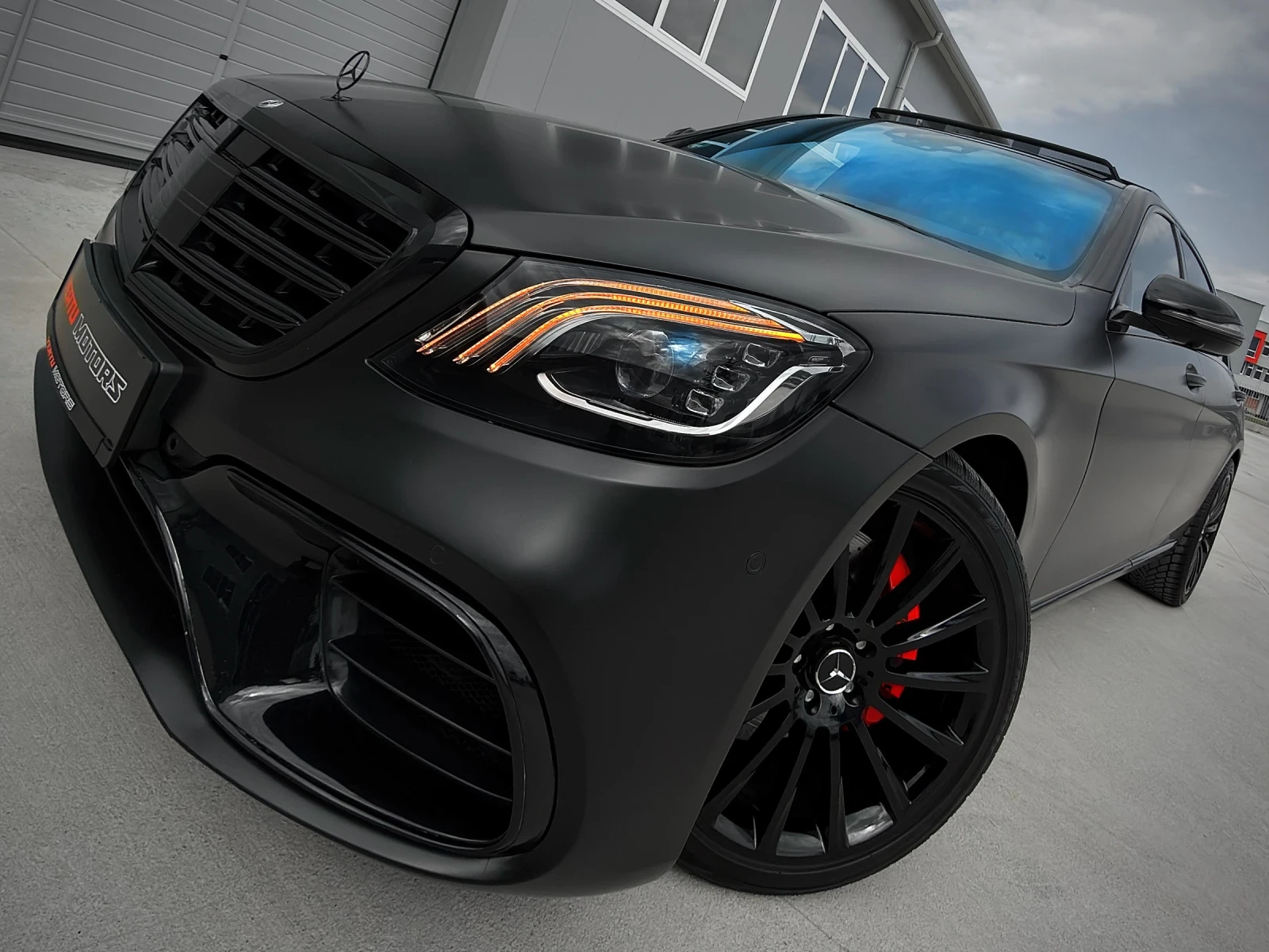 Mercedes-Benz S 350 S63 AMG/ 4MATIC/ PANO/ 9G/ CARBON/ 3xTV/, снимка 17 - Автомобили и джипове - 54182679