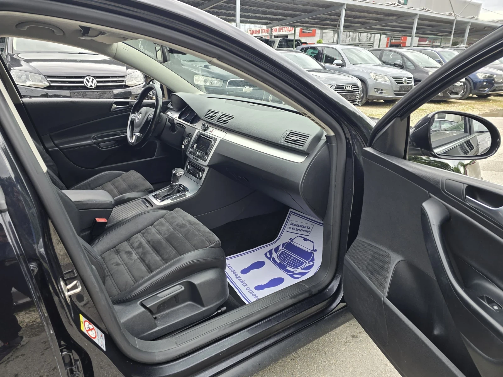 VW Passat 2.0TDI 140к.с HighLine DSG , снимка 13 - Автомобили и джипове - 54650522