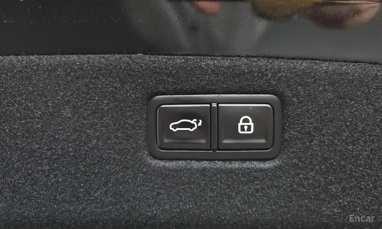 Kia K9 3.8* AWD* ПОДГРЕВ* ОБДУХВАНЕ* ДИСТРОНИК* LANE* ASS, снимка 16 - Автомобили и джипове - 55036344
