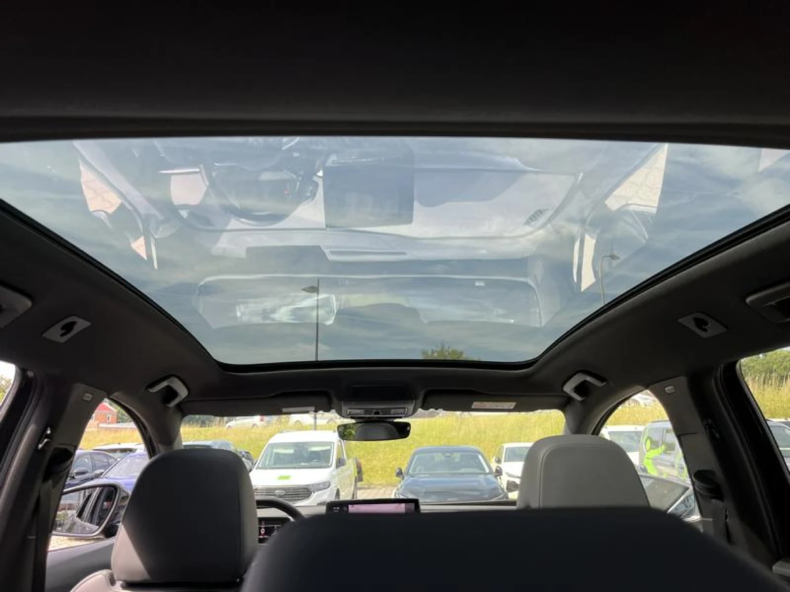 VW ID.4 82KWh 1ST MAX/PANO/HEADUP/ПАМЕТ/360CAM/SOH93%, снимка 15 - Автомобили и джипове - 55048914