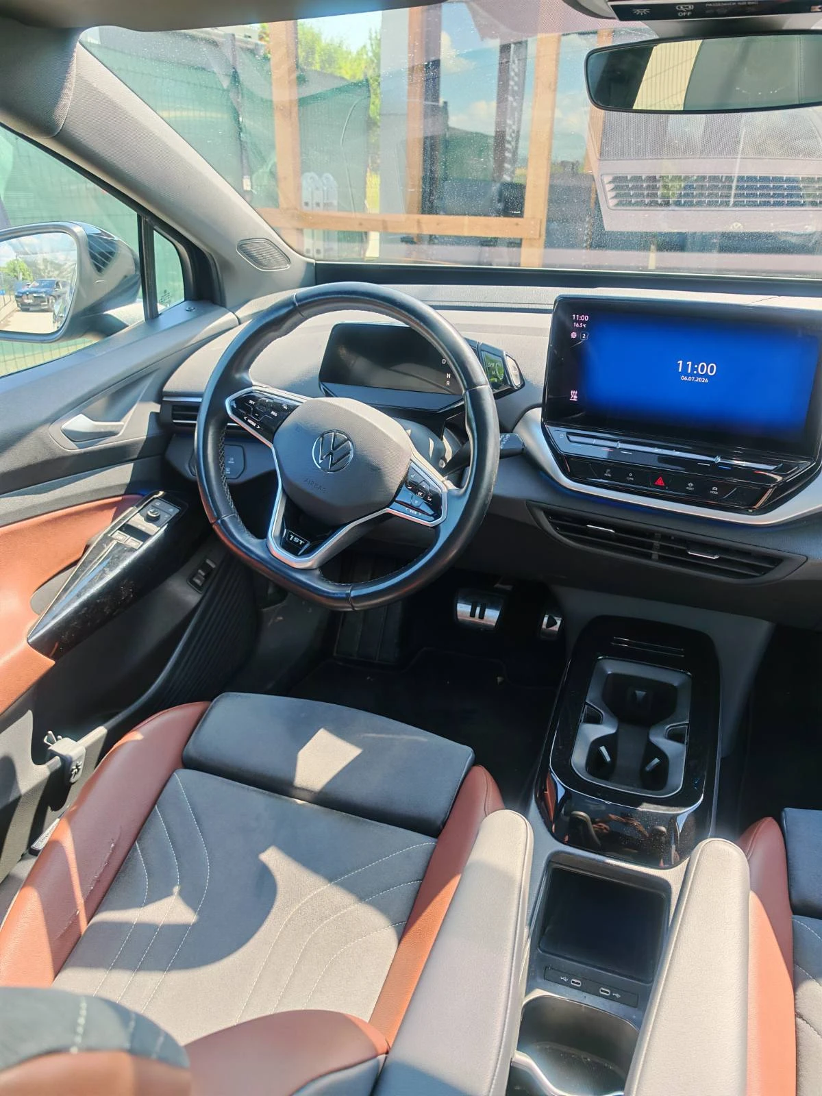 VW ID.4 82KWh 1ST MAX/PANO/HEADUP/ПАМЕТ/360CAM/SOH93%, снимка 10 - Автомобили и джипове - 55048914