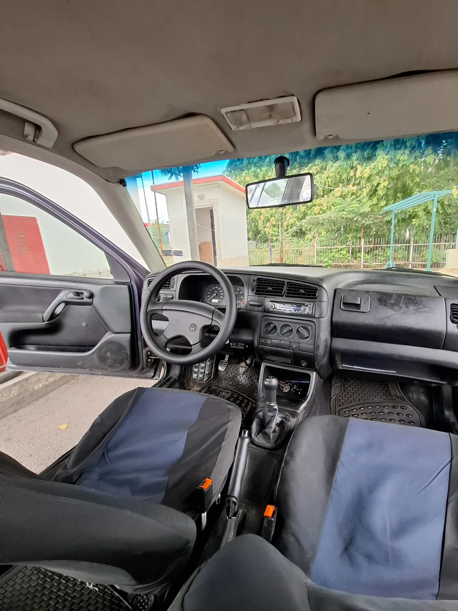 VW Golf, снимка 10 - Автомобили и джипове - 55137050