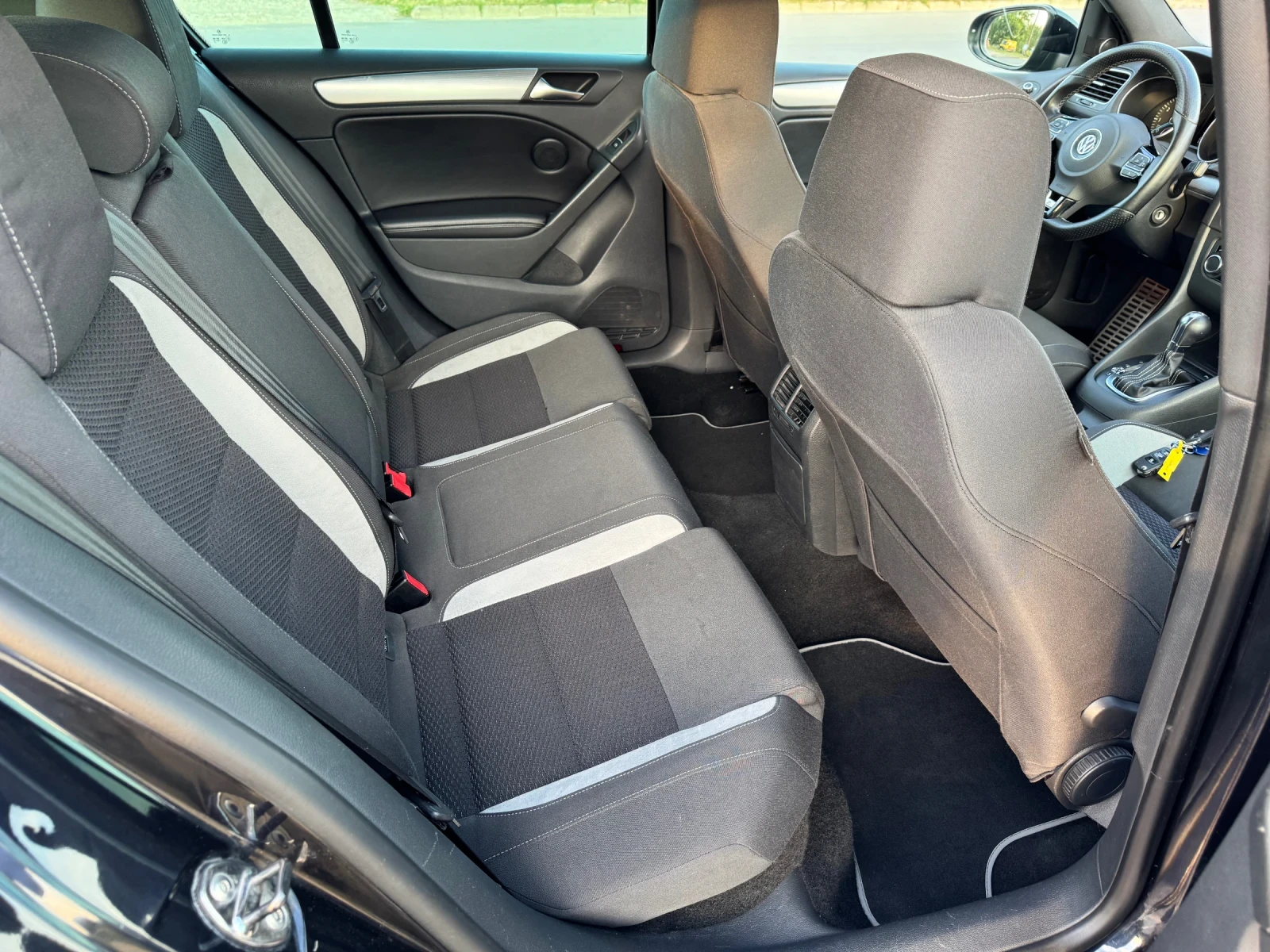 VW Golf Golf R 4x4 DSG Top, снимка 10 - Автомобили и джипове - 55179893