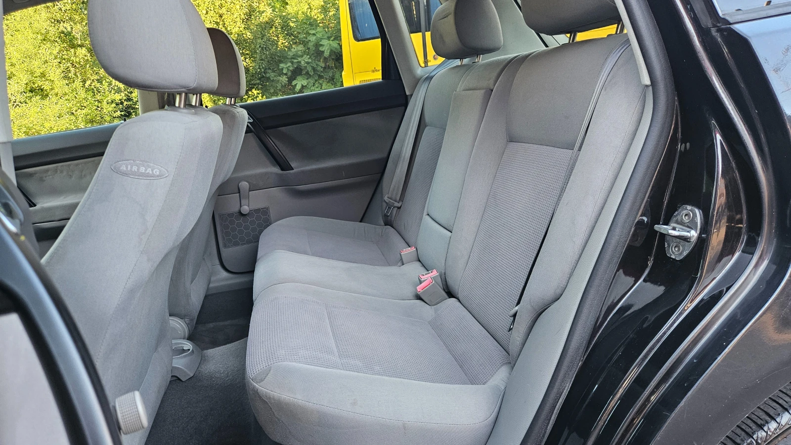 VW Polo 1.2 KLIMATRON/BENZIN, снимка 15 - Автомобили и джипове - 55681281