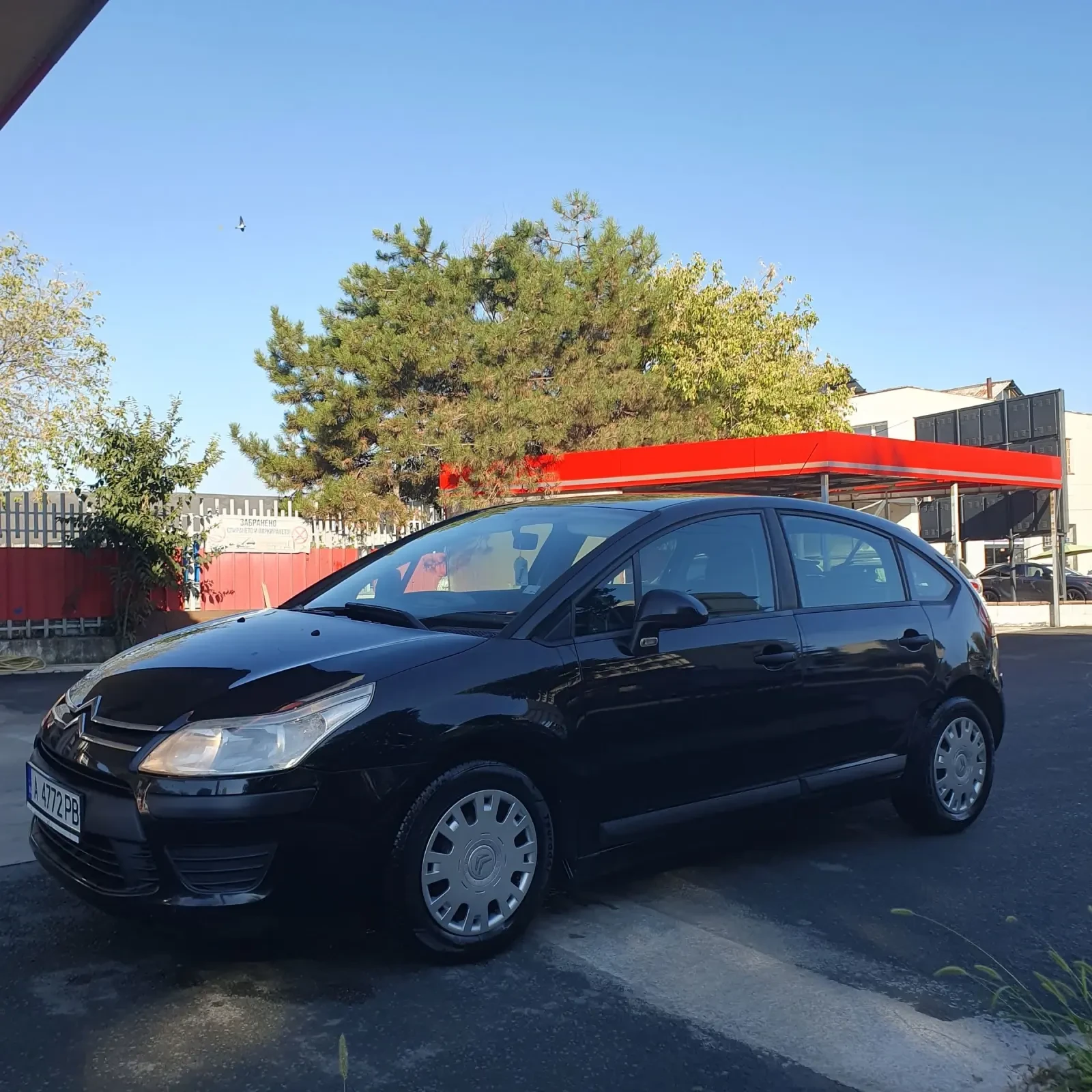Citroen C4 1.4i Газ/Бензин, снимка 2 - Автомобили и джипове - 55698627