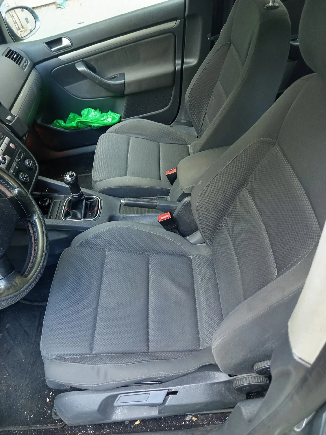 VW Golf, снимка 8 - Автомобили и джипове - 56247047
