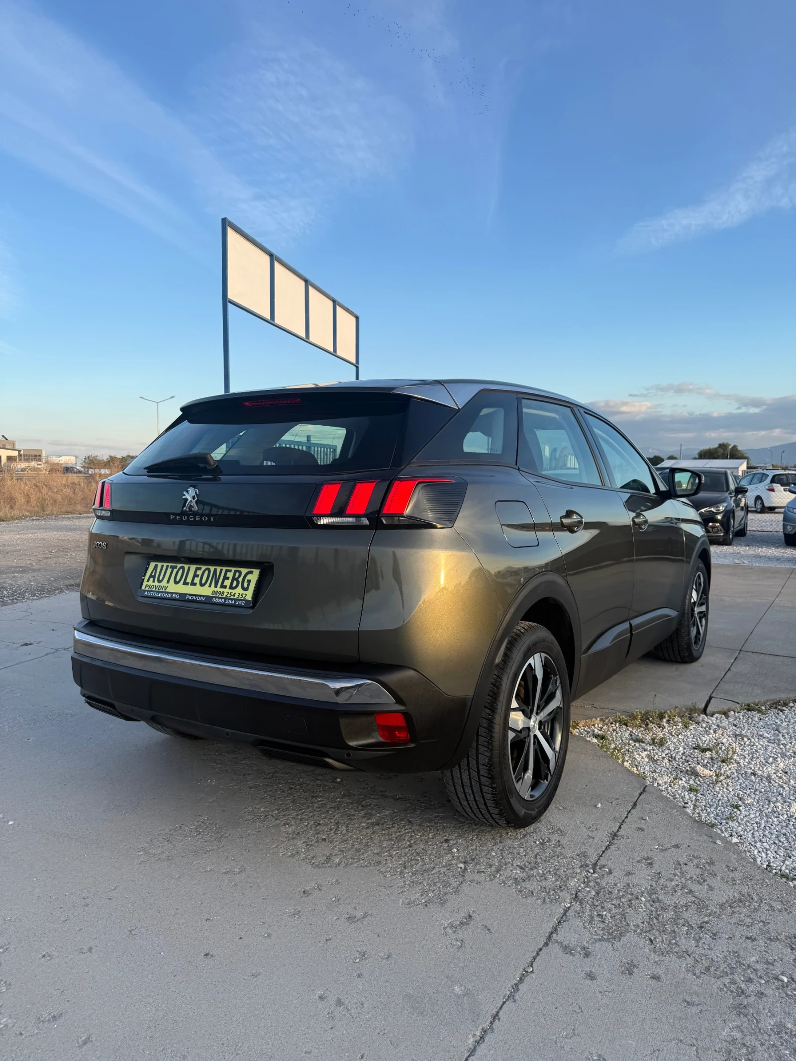 Peugeot 3008 1.5 BHDi, снимка 6 - Автомобили и джипове - 56355683