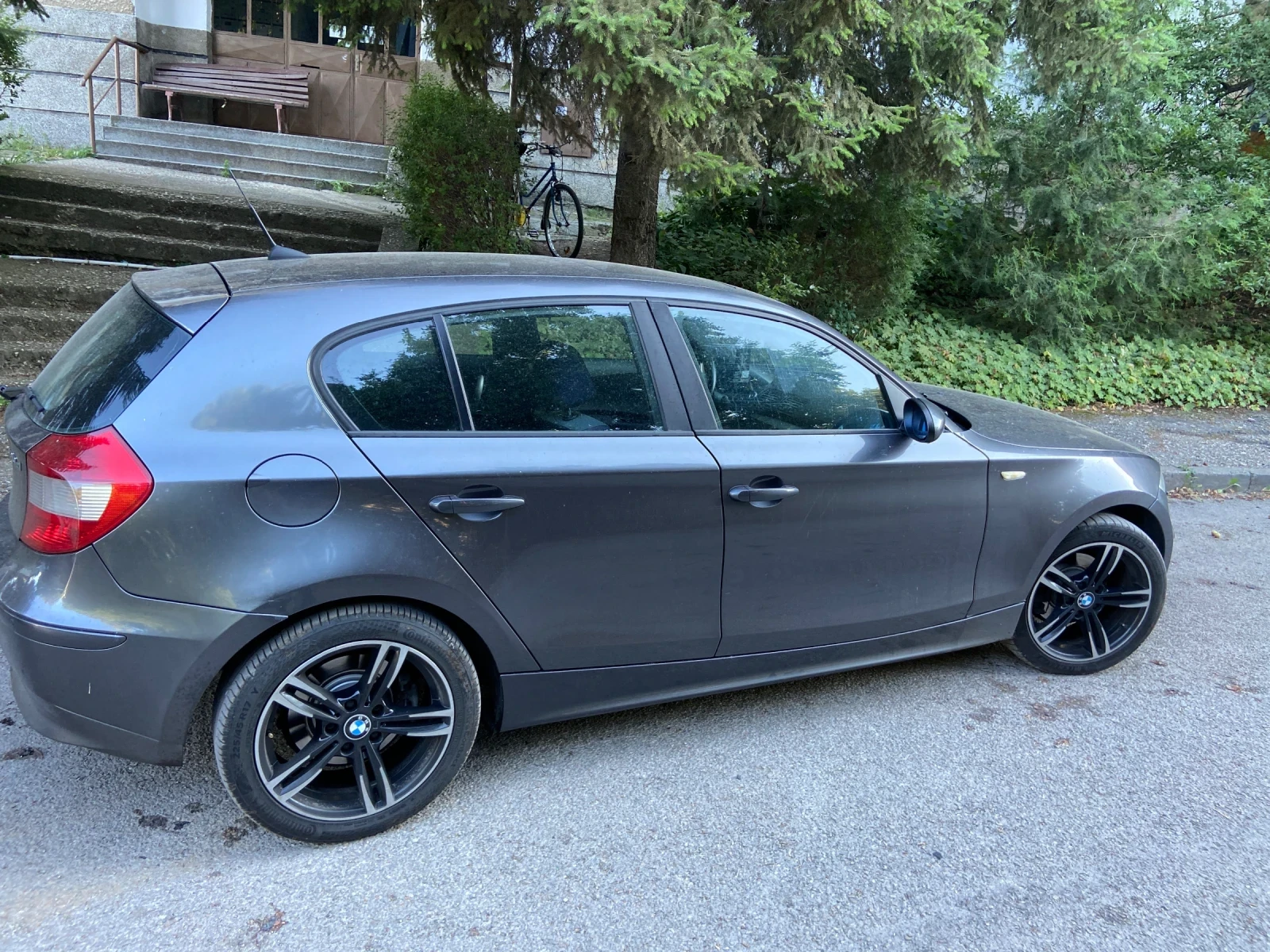 BMW 120, снимка 2 - Автомобили и джипове - 56418071