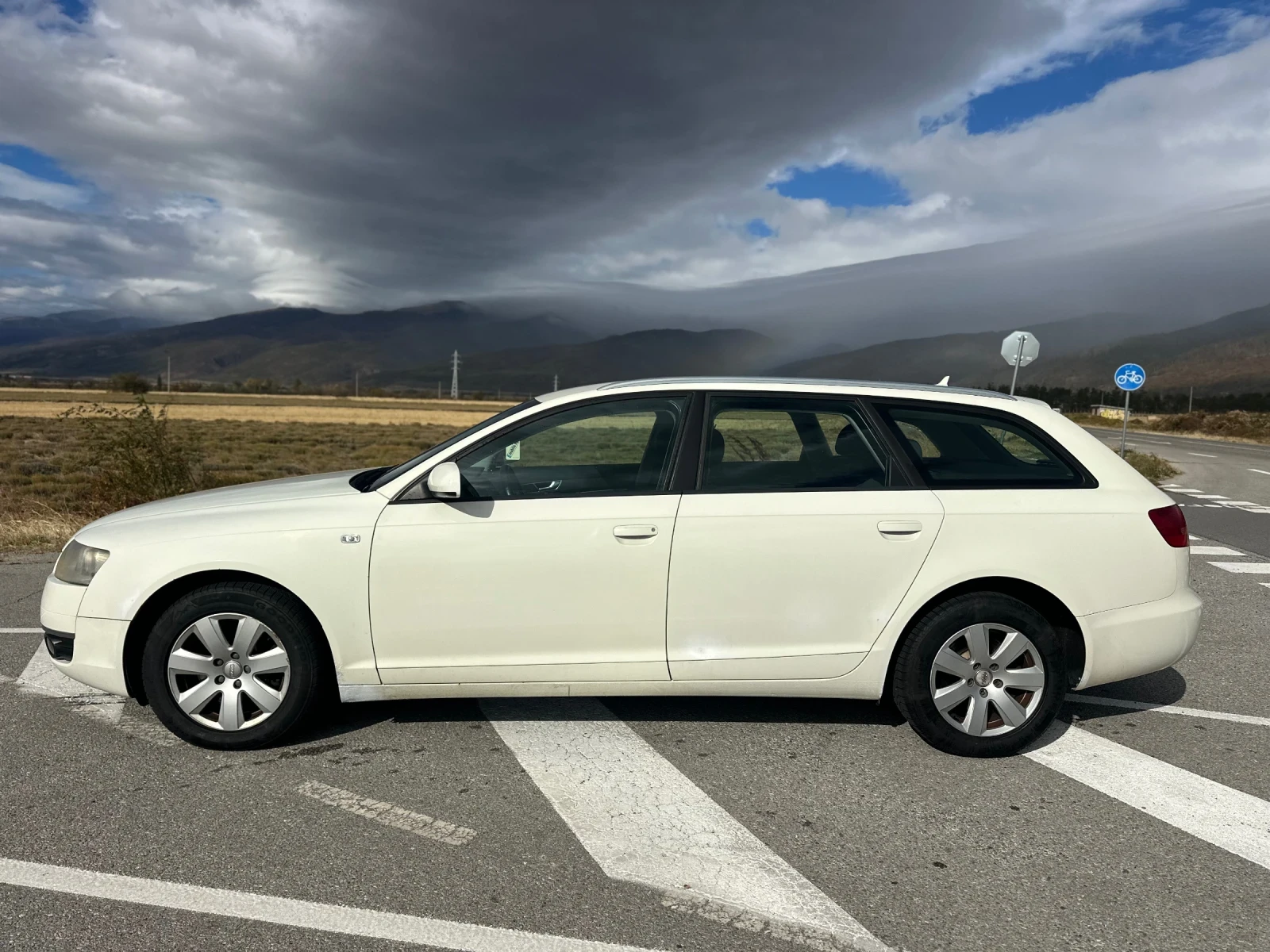 Audi A6 2.7 TDI , снимка 4 - Автомобили и джипове - 56698313