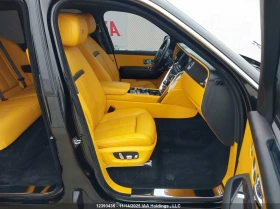 Rolls-Royce Cullinan Lemon Yellow Interior, снимка 7