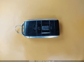 Rolls-Royce Cullinan Lemon Yellow Interior, снимка 12