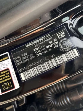 Mercedes-Benz GLC 300 * 4MATIC* КУПЕ* DISTRONIC* 360KAМЕРИ* ПАНОРАМА* , снимка 16 - Автомобили и джипове - 53697744