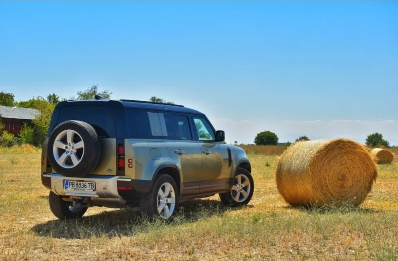 Land Rover Defender 2.0 First Edition, снимка 7 - Автомобили и джипове - 46804804