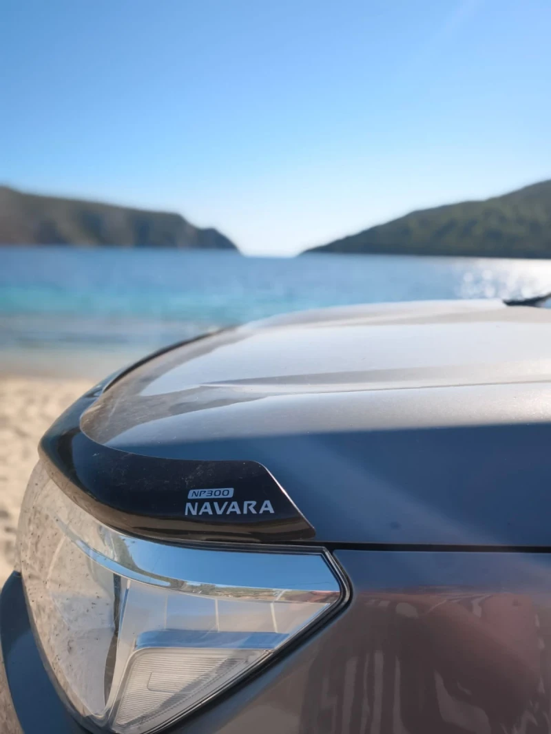 Nissan Navara 2.3 , снимка 12 - Автомобили и джипове - 51022132