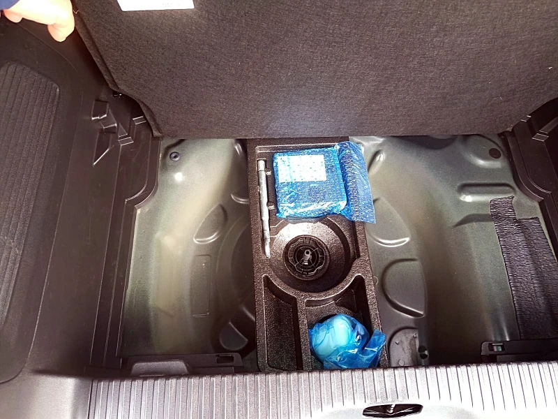 Citroen C3 Aircross AUTOMATIC, снимка 10 - Автомобили и джипове - 51566846