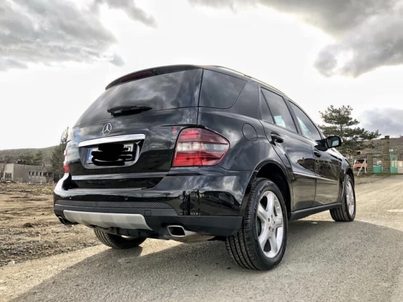 Mercedes-Benz ML 320, снимка 2 - Автомобили и джипове - 52612261